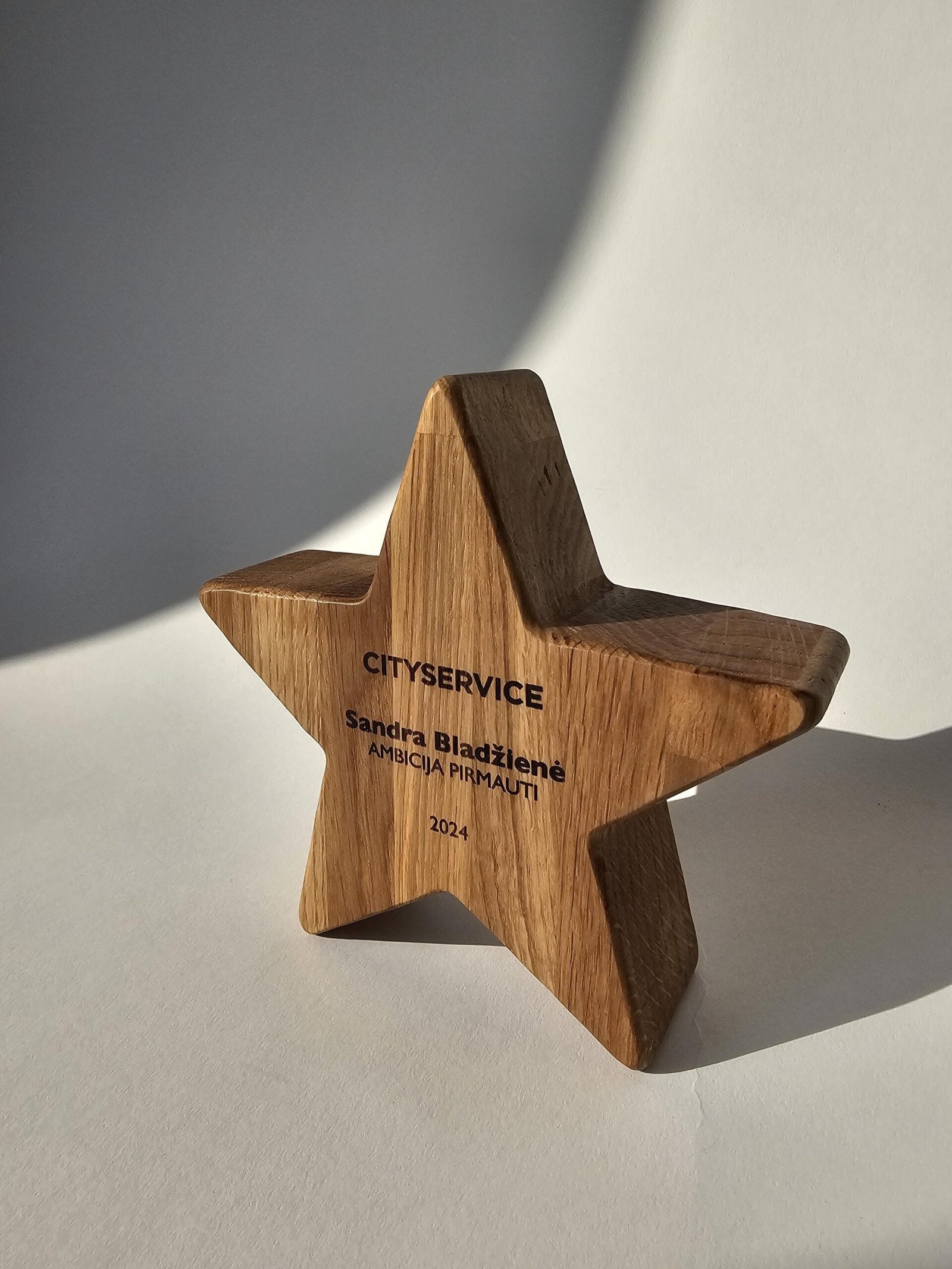 Custom Trophy Star Award A042 - Image 5