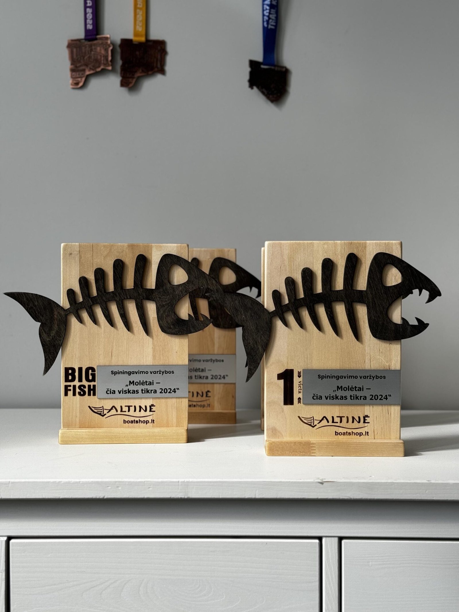 Custom Fisherman Trophy A049 - Image 5