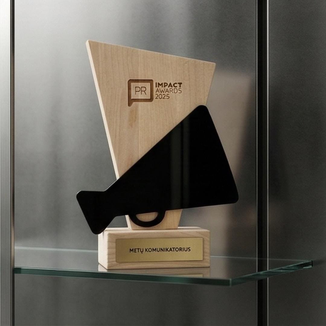 Custom Trophy A050 - Image 11