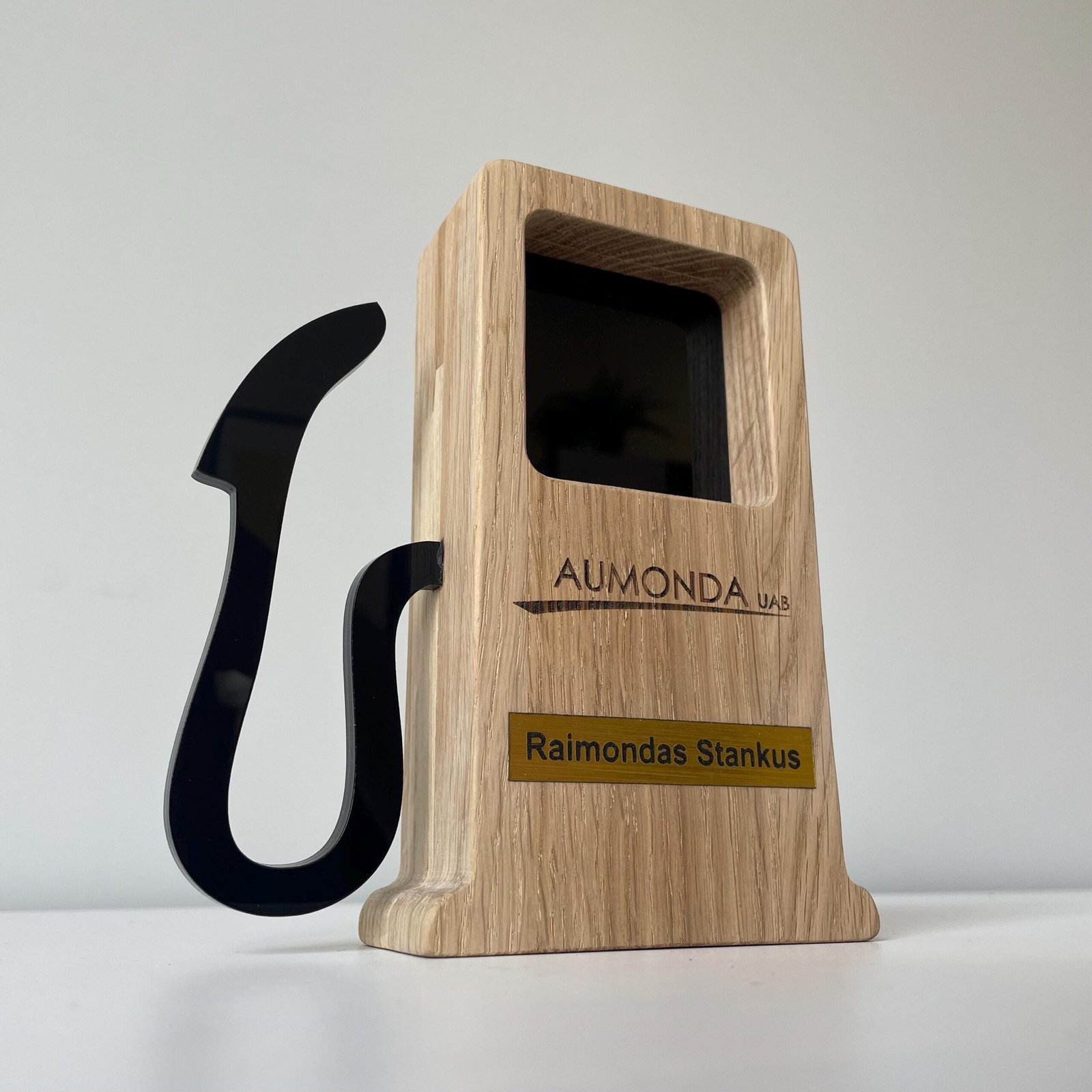 Fuel Business Award A069 - Image 5