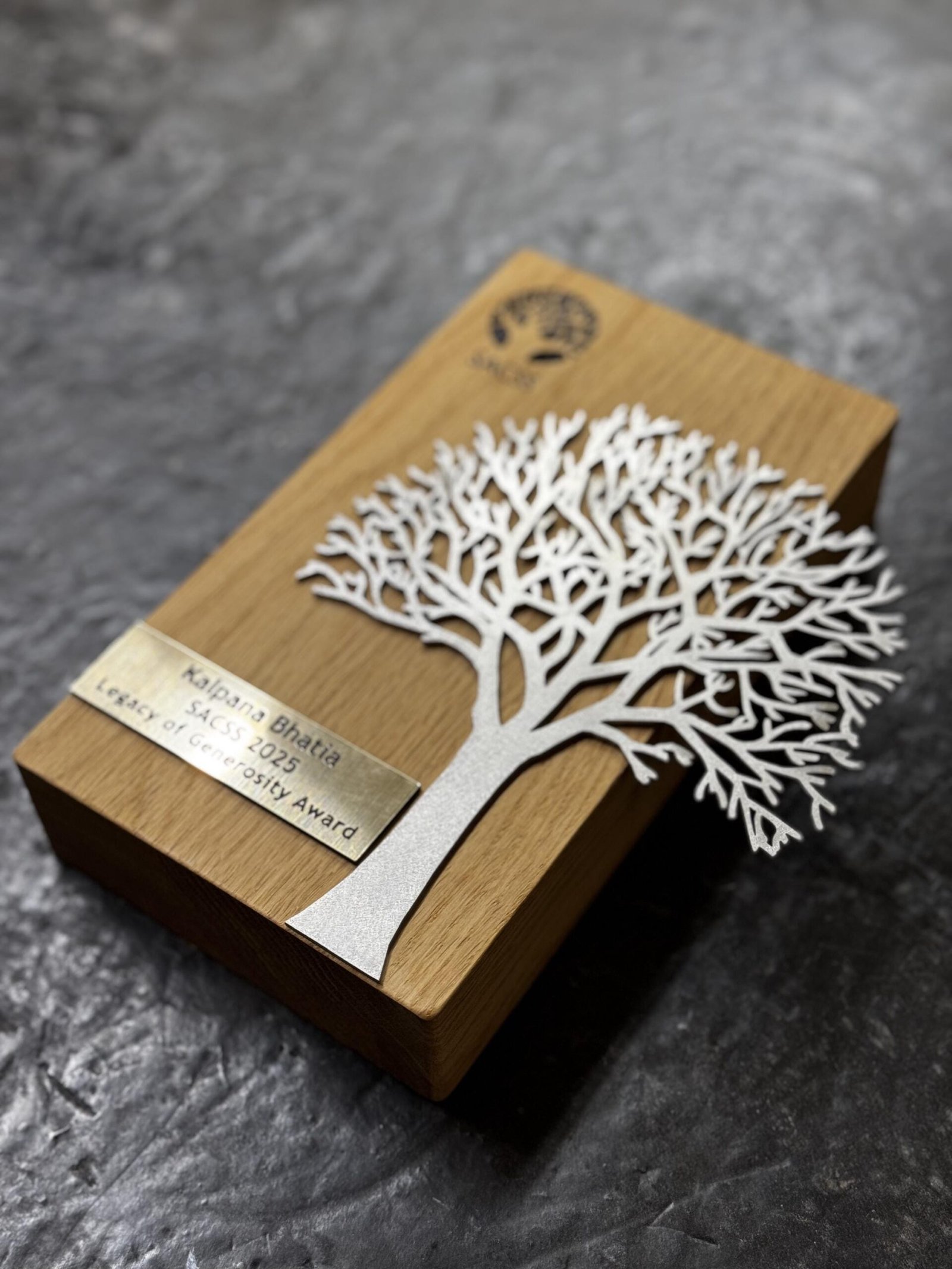 Custom Retirement Award Trophy A076 - Image 5